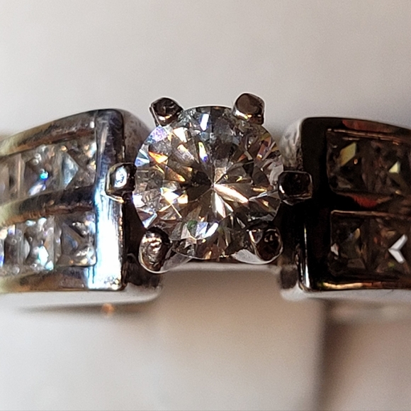 Vintage Swarovski 925 Silver Solitaire with Side Channel Set Crystals US 9 - Picture 8 of 8
